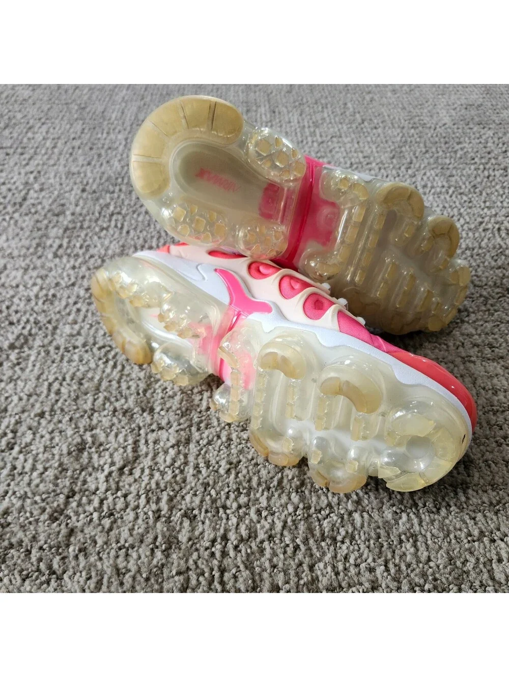 Nike Air VaporMax Plus Women's Running Shoes Size 7 Pink Coral